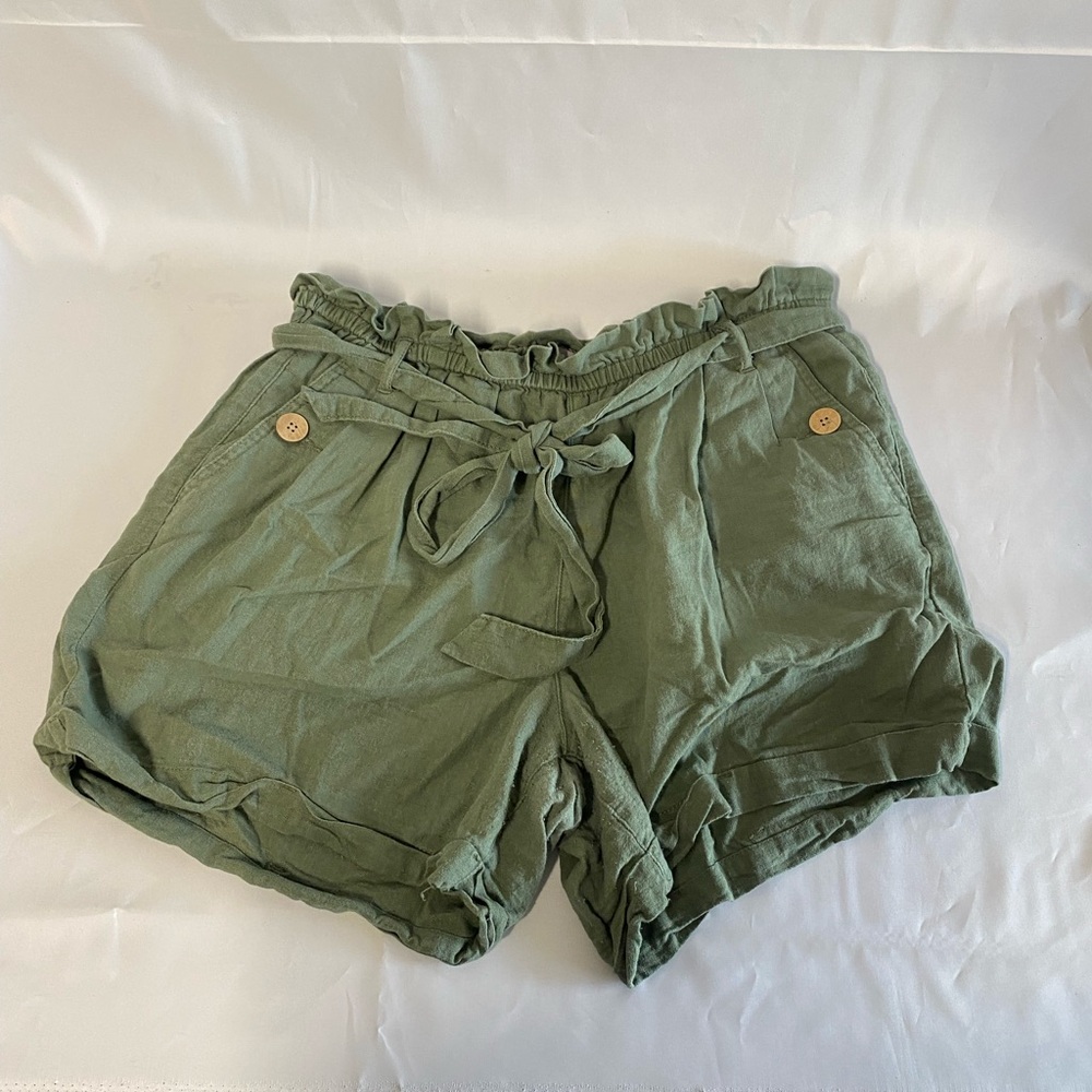 Maurices soft linen elastic waist with tie 4.5 inch short